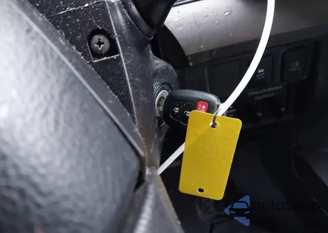 2019 Toyota Tundra Crewmax Sr5 from USA, damaged, VIN 5TFEY5F13KX247647